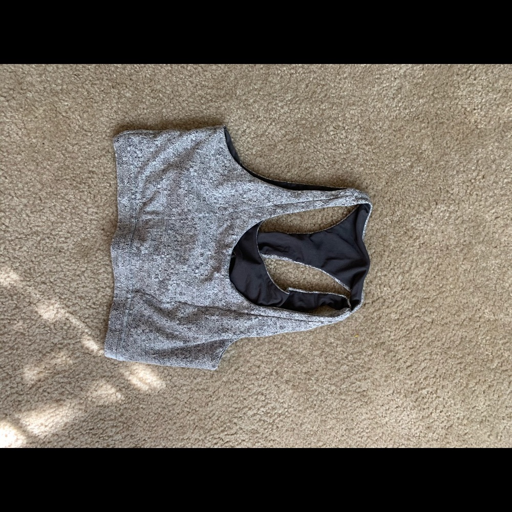 Gymshark fleur texture sports bra